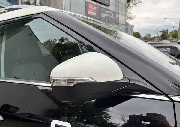 SsangYong Tivoli cena 120990 przebieg: 1650, rok produkcji 2023 z Piaseczno małe 277